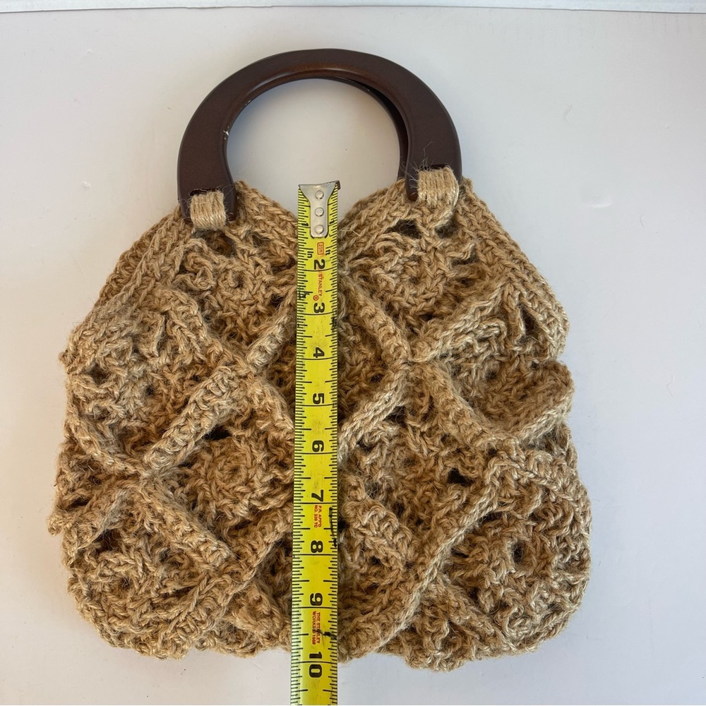 Vintage  Woven Rope-Style Boho Bag With Wood Handle . - Picture 10 of 10
